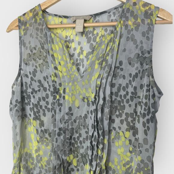 Banana Republic S Gray Green Ruched Blouse V-Neck Sleeveless Abstract Print Top - Picture 4 of 6